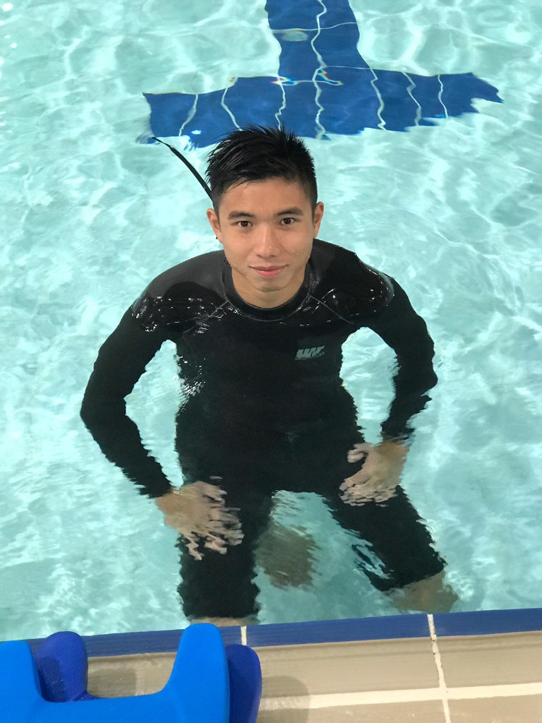 峰哥哥 游泳教練