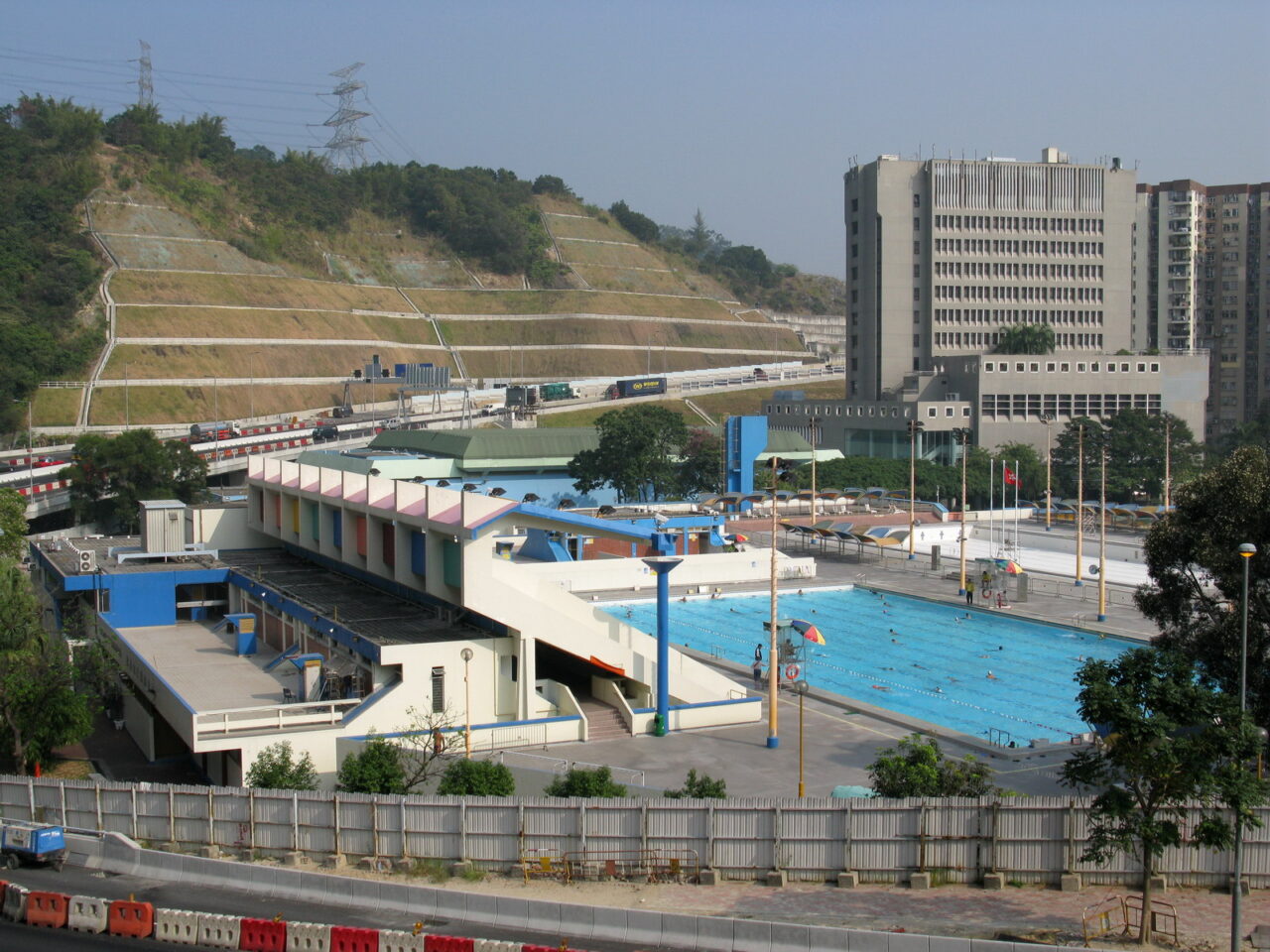 荔枝角公園游泳池｜深水埗區室內及戶外公眾游泳池